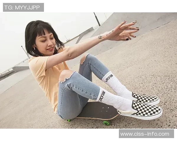 对话滑板女神周丽探索她的滑板生涯与梦想之路